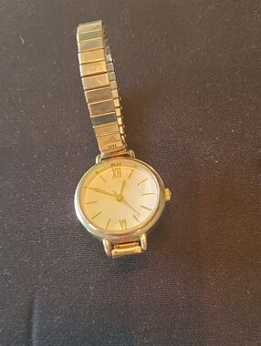 QRTZ Gold-Tone Women’s Watch